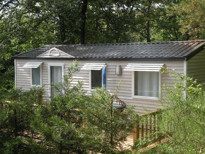 Camping Hurongues Pomeys Exteriér fotografie